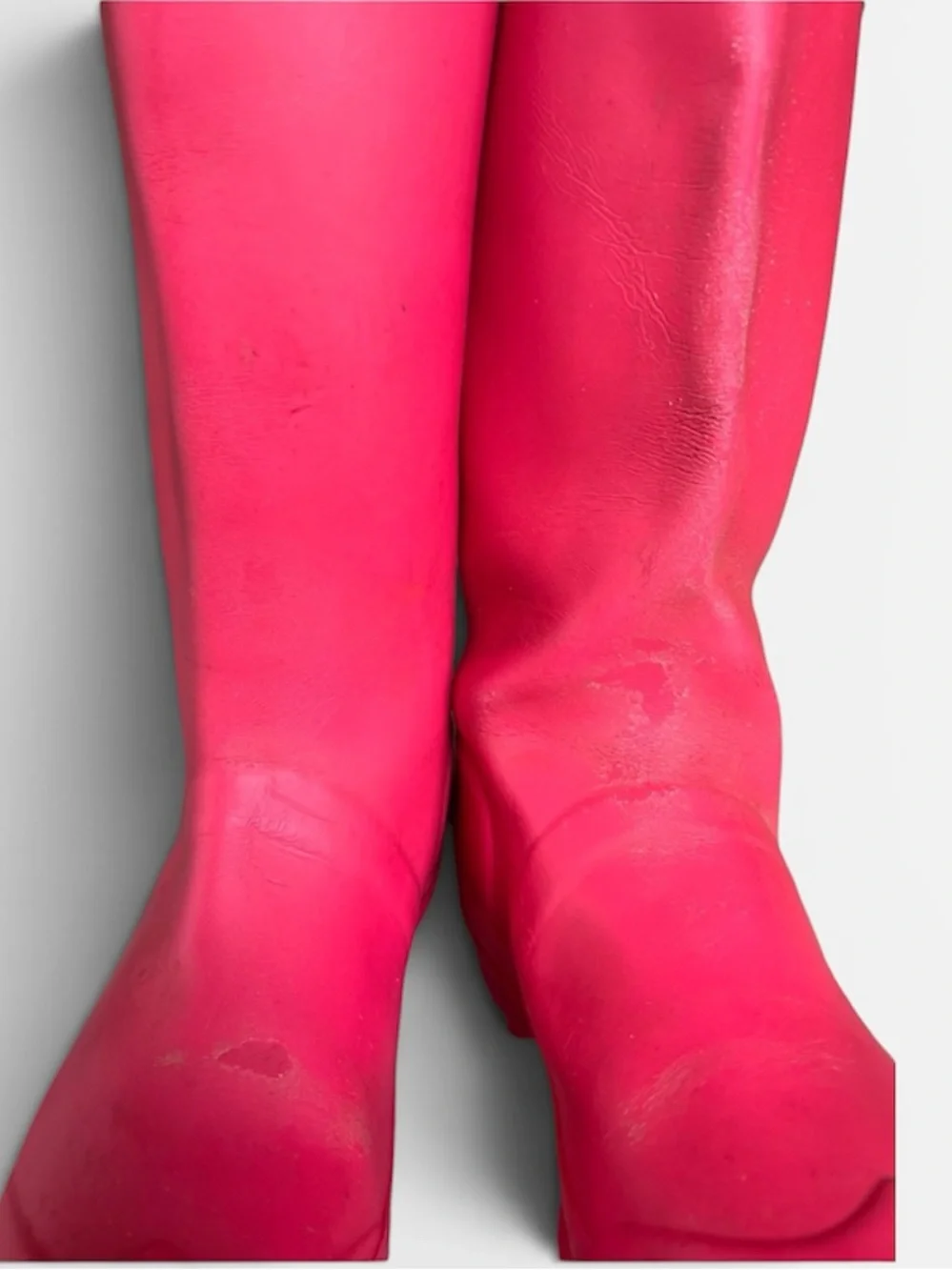 Hunter Girl’s Original Mid-Calf Rubber Rain Boot in Pink Size US 5; EU 36